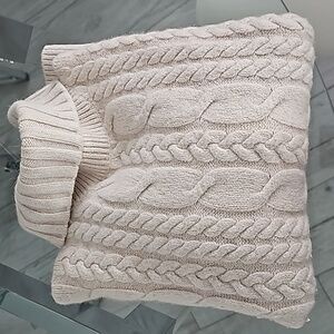 Adrienne Vittidina Petites Lambswool Turtle Neck Sweater M Very Warm